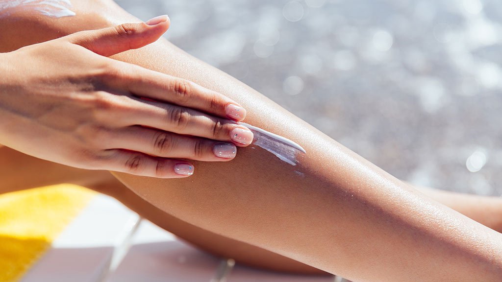 Do-not-ditch-your-sunscreen