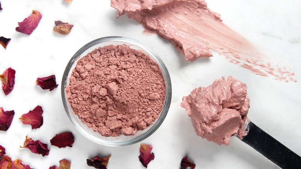 Kaolin-clay-and-rosewater